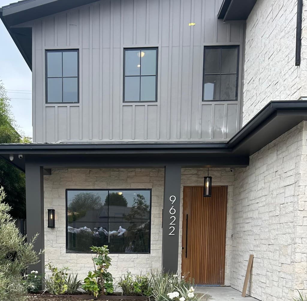 Furnished Corporate Housing in Brentwood for Leadership Households